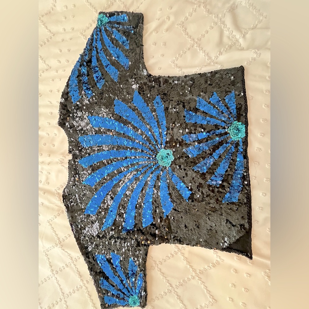 Vintage beauty sequins